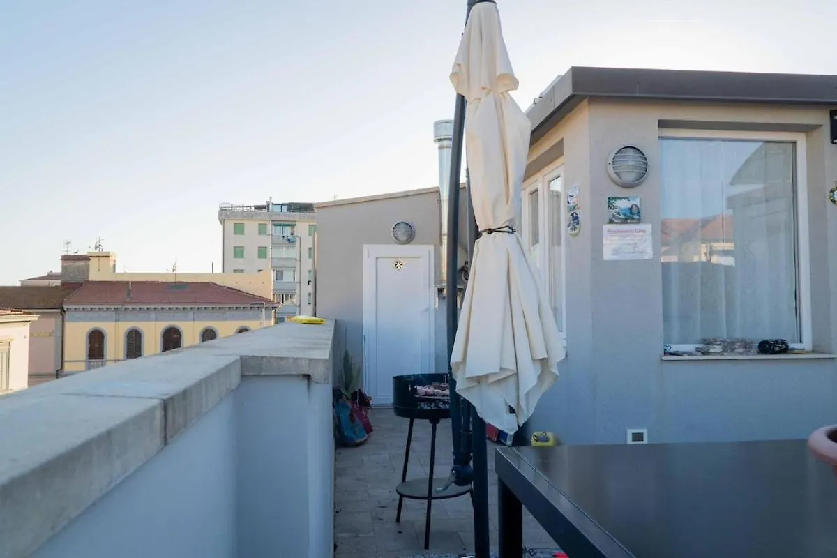 La Terrazza Di Marco Near The Station Apartment Livorno